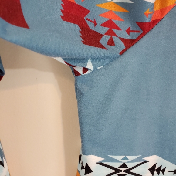 Southwest Print Top - Picture 4 of 5